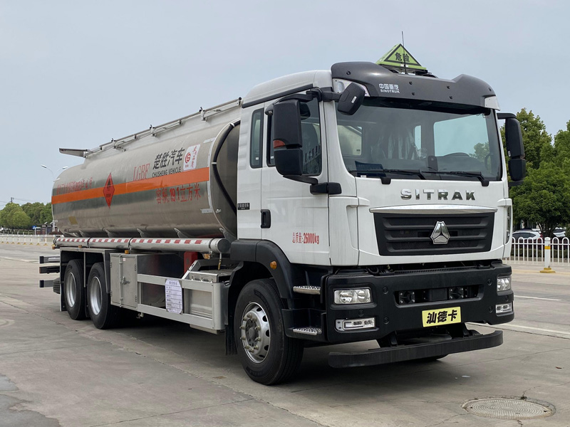 鋁合金運(yùn)油車，油罐車，楚勝汽車集團(tuán)